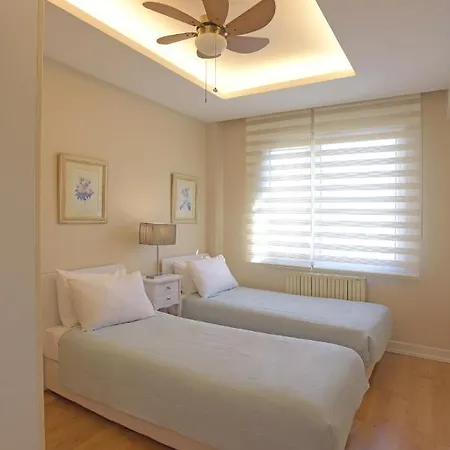 Cheya Sisli Bnb Medical & Business City Center Tesvikiye Suites And Apartments Istanboel Buitenkant foto