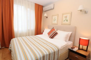 Cheya Sisli Medical & Business Center Tesvikiye And * Istanbul